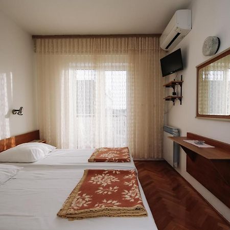 Apartments & Rooms Peranic 노바야 외부 사진