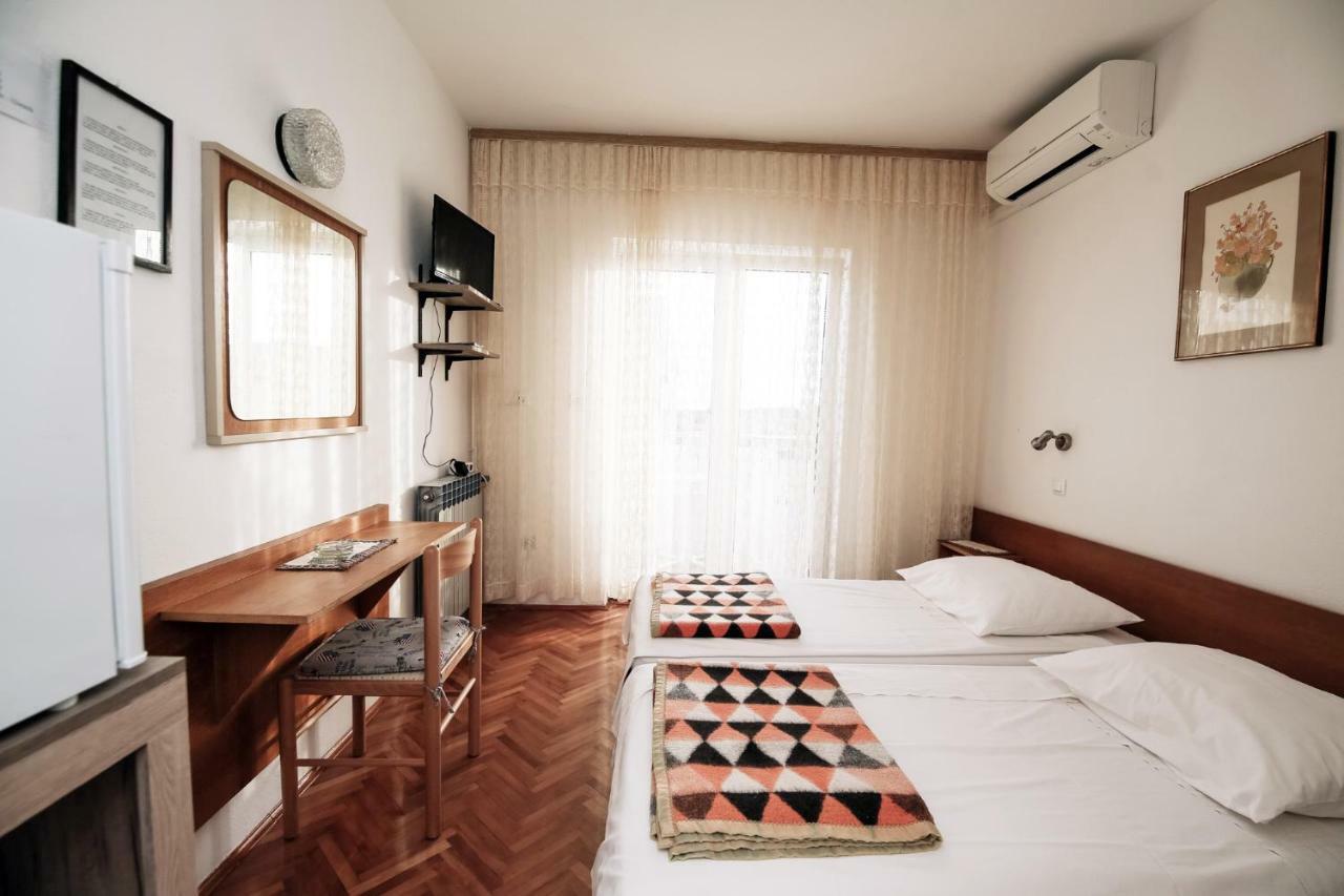 Apartments & Rooms Peranic 노바야 외부 사진